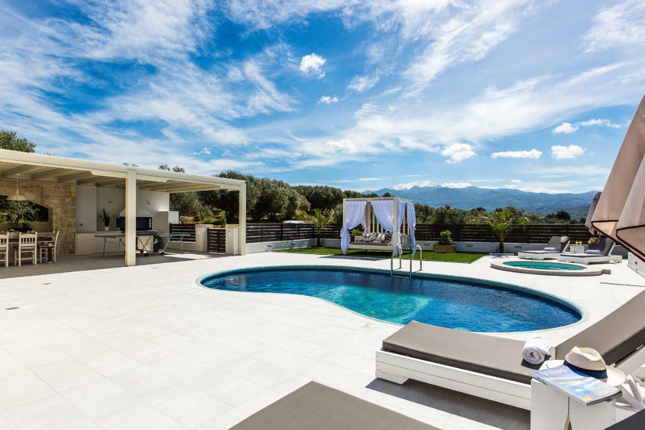 Caramel Villa, With 40M2 Pool & Spa Whirlpool, By Thinkvilla Pánormos Esterno foto